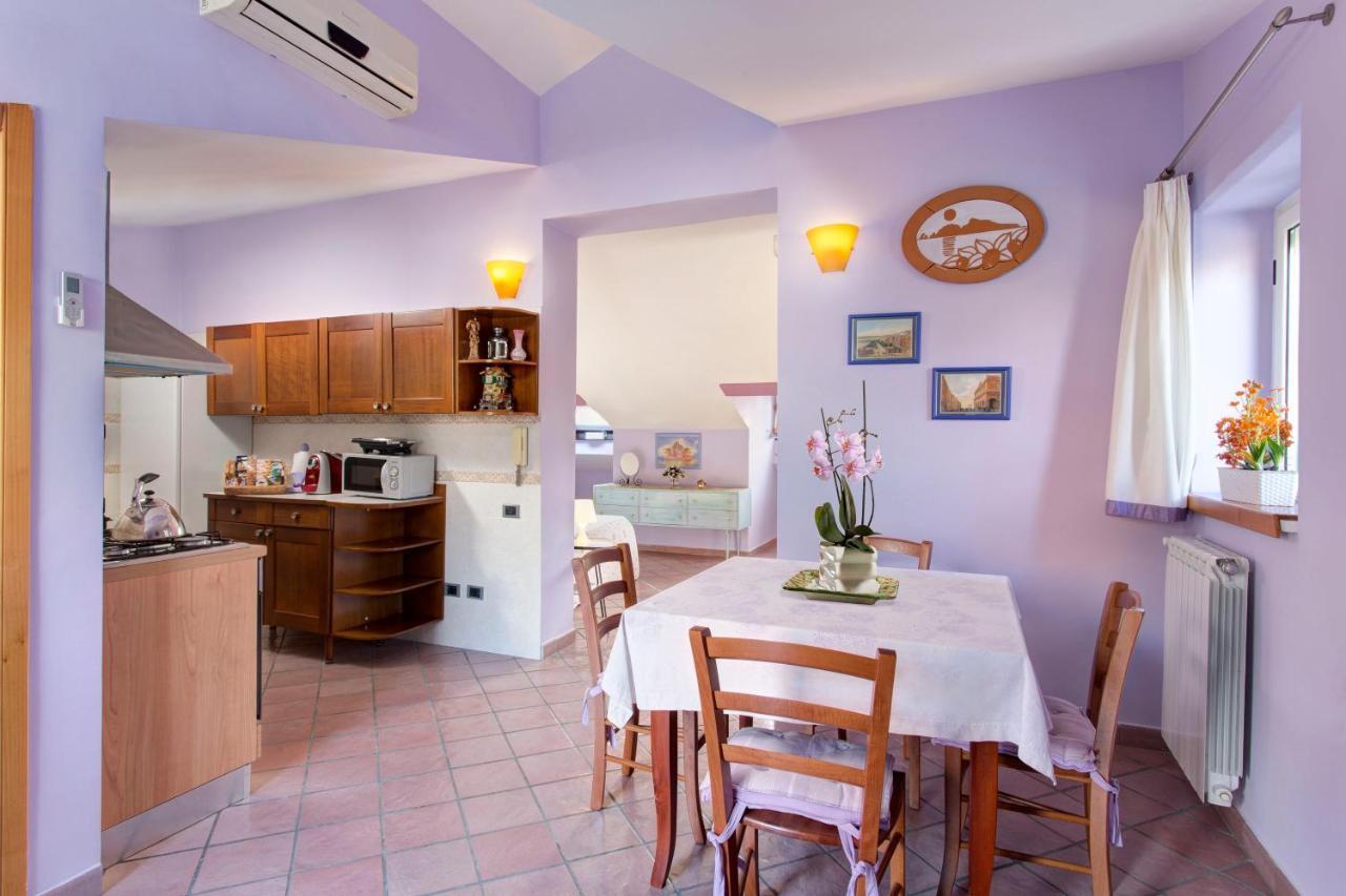 Ferienwohnung Tetto Fiorito Castellammare di Stabia Exterior foto