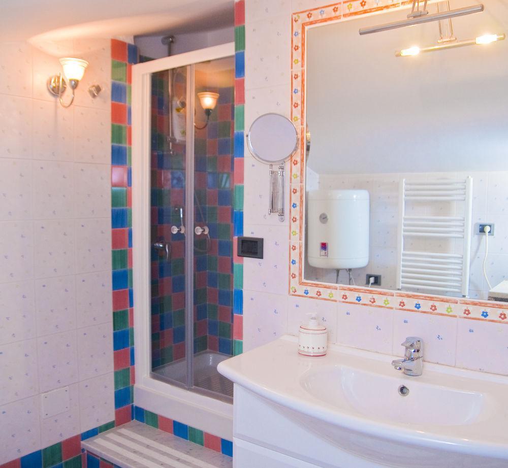 Ferienwohnung Tetto Fiorito Castellammare di Stabia Exterior foto