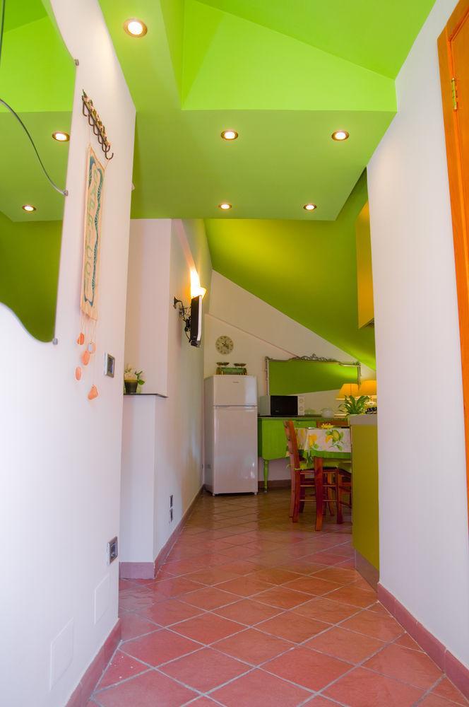 Ferienwohnung Tetto Fiorito Castellammare di Stabia Exterior foto